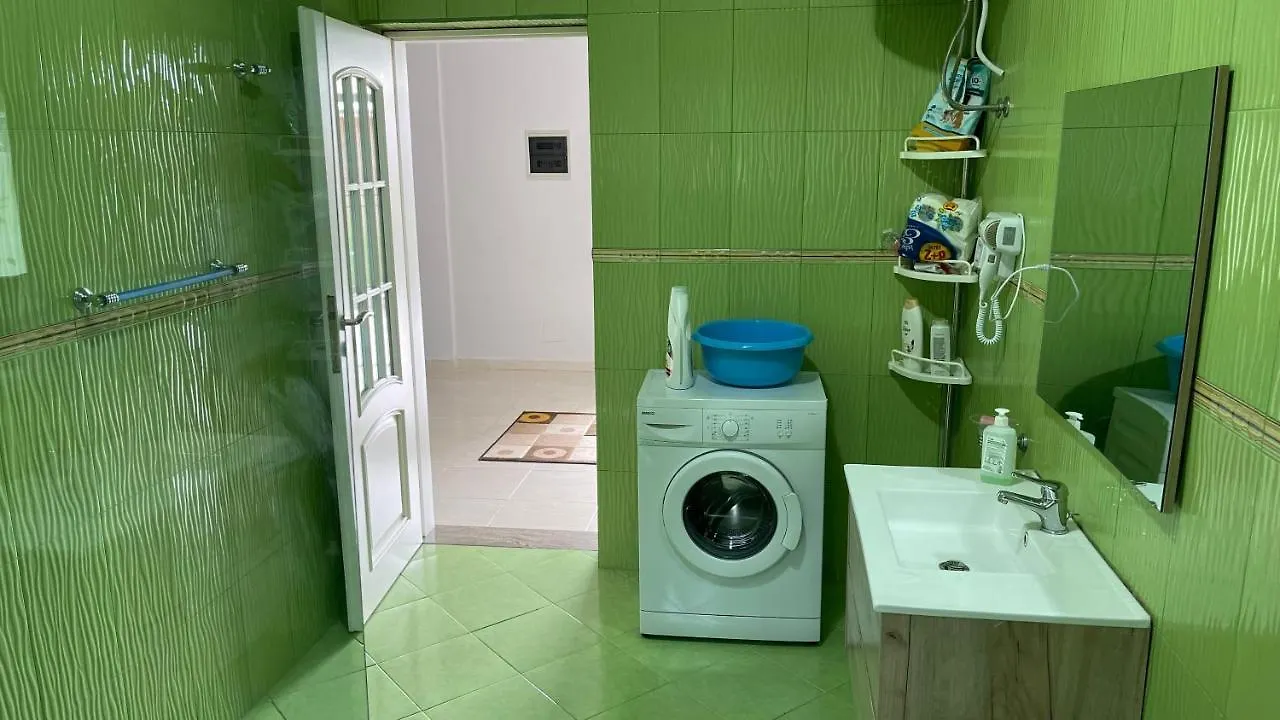 Azure Apartments By Kondo Stays Vlorë 0*,